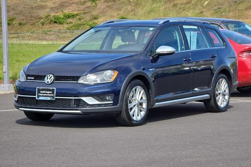 2017 Volkswagen Golf Alltrack TSI S