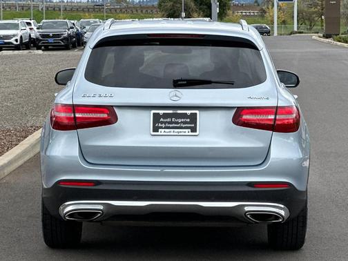 2017 Mercedes-Benz GLC 300 Base 4MATIC