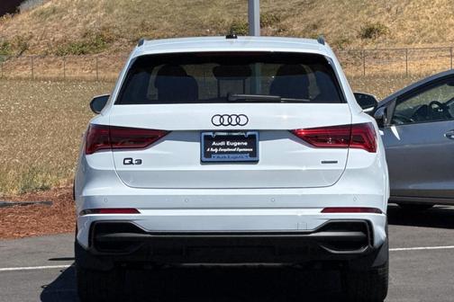 2025 Audi Q3 45 S line Premium