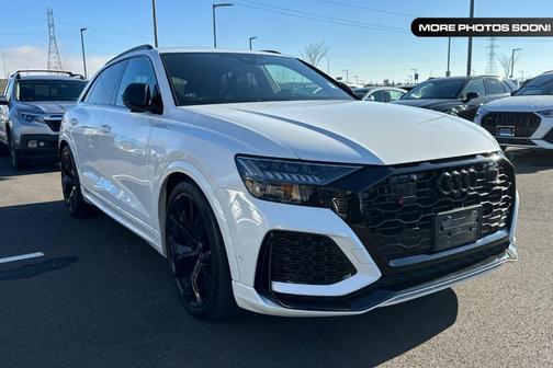 2023 Audi RS Q8 4.0T quattro