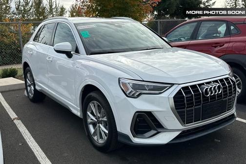 2024 Audi Q3 45 S line Premium