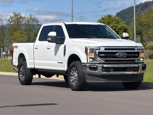 Oxford White 2021 Ford F-350 Lariat Super Duty