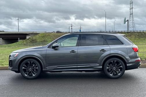 2026 Audi Q7 55 Premium Plus