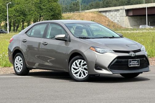 2018 Toyota Corolla LE