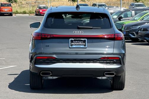 2025 Audi Q5 2.0T quattro Premium
