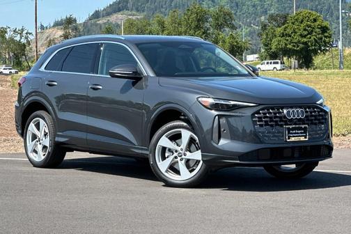 2025 Audi Q5 2.0T quattro Premium