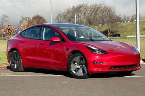2023 Tesla Model 3 Base