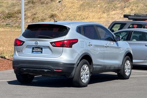 2018 Nissan Rogue Sport S