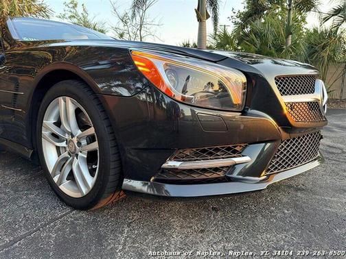 Gray 2013 Mercedes-Benz SL-Class SL 550