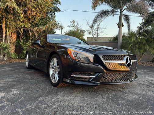 Gray 2013 Mercedes-Benz SL-Class SL 550