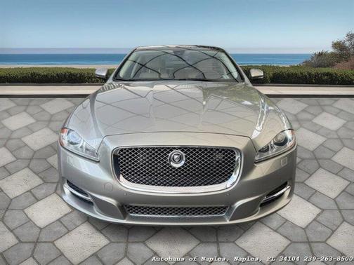 2011 Jaguar XJ Base