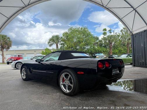 2003 Chevrolet Corvette Base