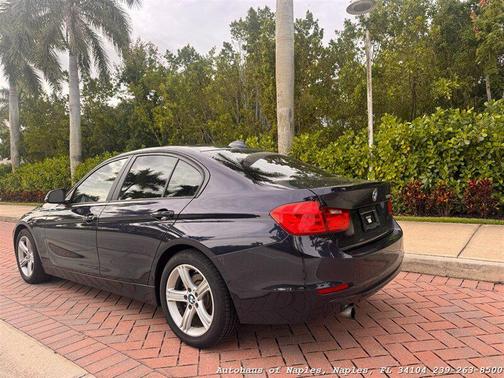 Imperial Blue Metallic 2015 BMW 320 i