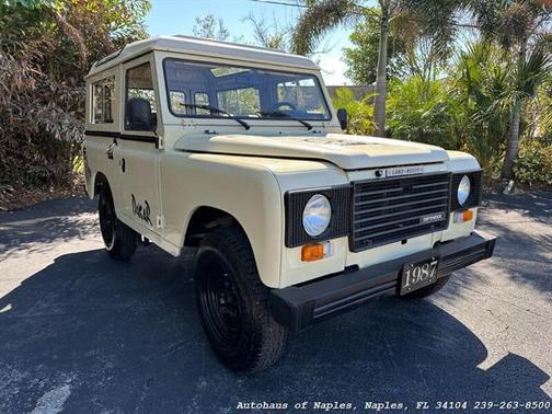 1987 Land Rover Defender 90