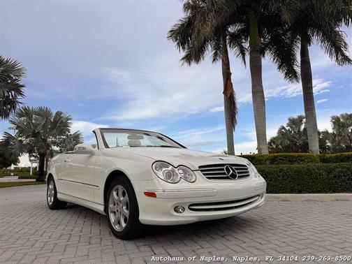 Alabaster White 2004 Mercedes-Benz CLK-Class 320 Cabriolet