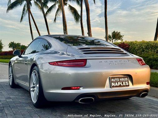 Platinum Silver Metallic 2013 Porsche 911 Carrera