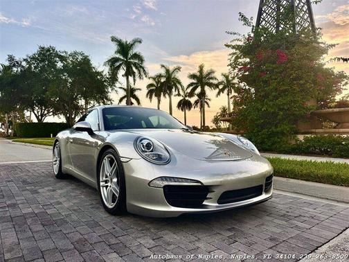 Platinum Silver Metallic 2013 Porsche 911 Carrera