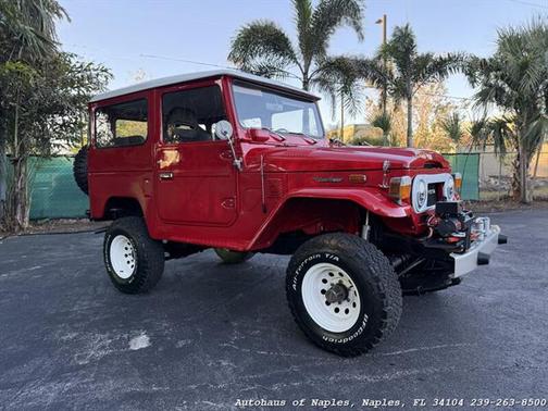 1975 Toyota Land Cruiser Base