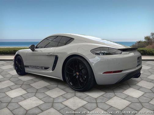 2024 Porsche 718 Cayman 