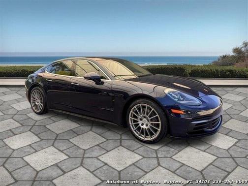Night Blue Metallic 2020 Porsche Panamera 4