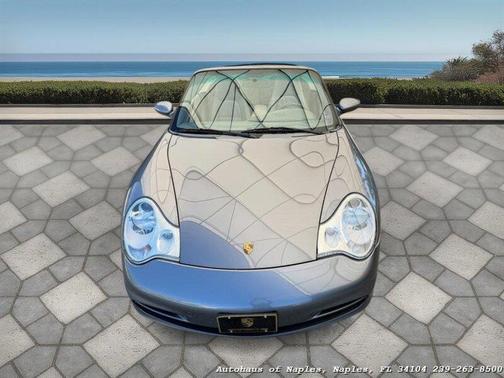 2003 Porsche 911 Carrera 4