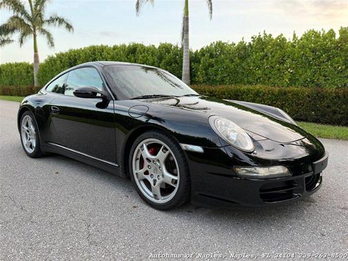 Black 2006 Porsche 911 Carrera 4S