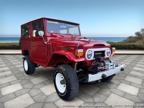 1975 Toyota Land Cruiser Base