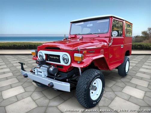 1975 Toyota Land Cruiser Base