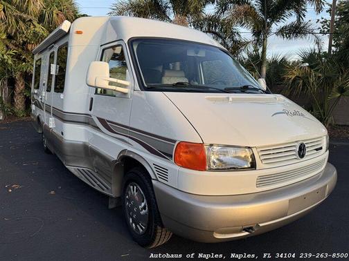 Arctic White 1999 Volkswagen Eurovan MV