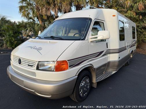 Arctic White 1999 Volkswagen Eurovan MV