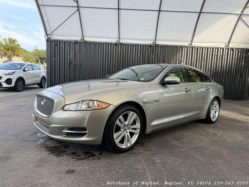 2011 Jaguar XJ Base
