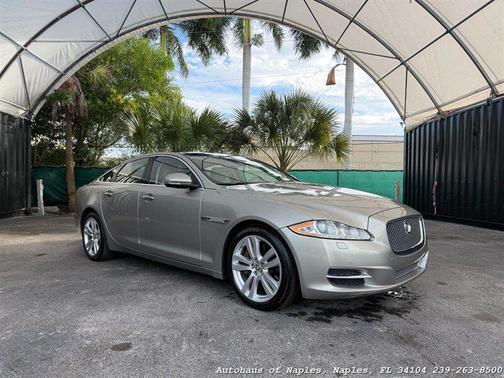2011 Jaguar XJ Base