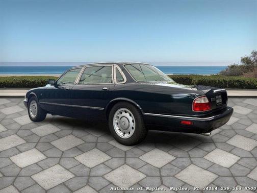 1999 Jaguar XJ Vanden Plas
