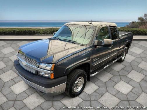 2004 Chevrolet Silverado 2500 LT H/D Extended Cab
