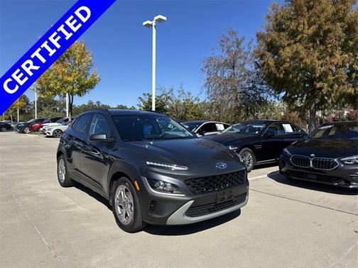 2022 Hyundai KONA SEL