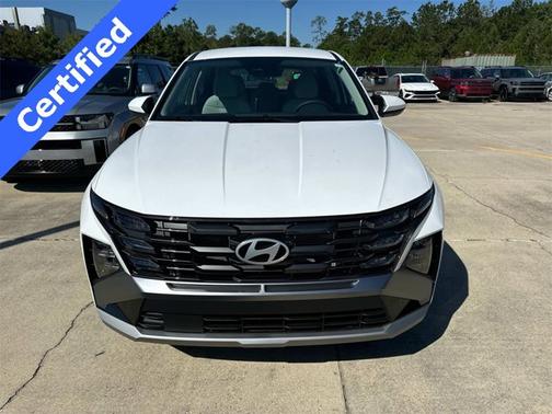 2025 Hyundai TUCSON SE