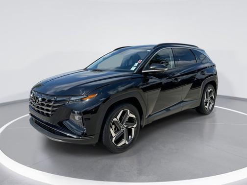 Black 2023 Hyundai TUCSON Limited