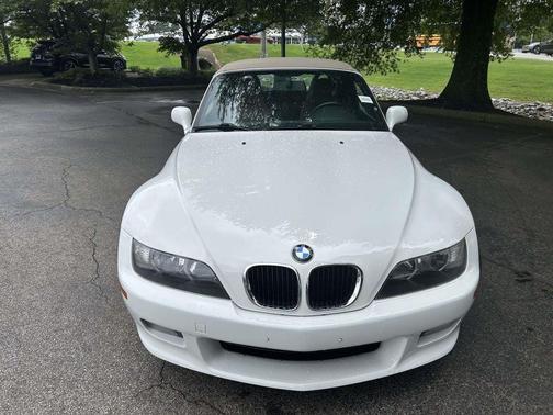 Alpine White 2001 BMW Z3 2.5i Roadster