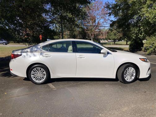 2016 Lexus ES 350 Base