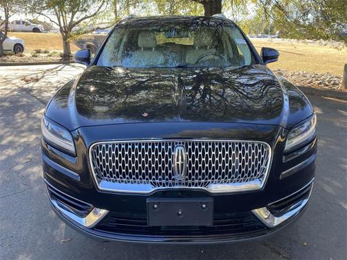 2019 Lincoln Nautilus Reserve
