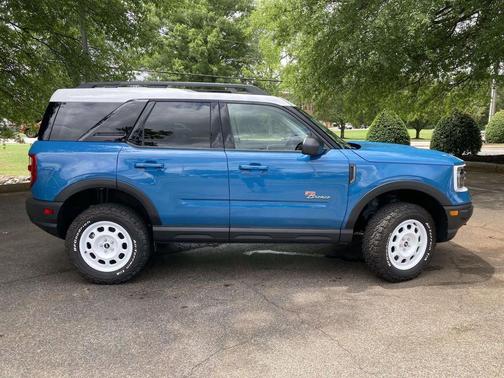 Peak Blue 2023 Ford Bronco Sport Heritage Limited