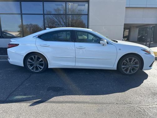 2019 Lexus ES 350 Base