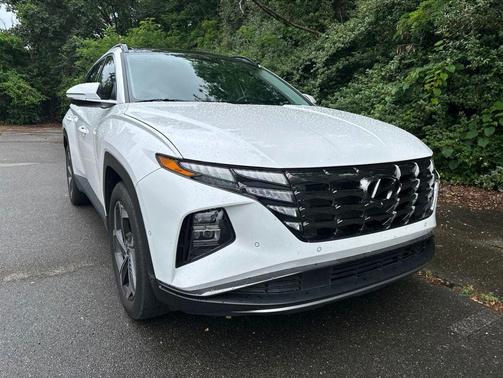 Serenity White Pearl 2023 Hyundai TUCSON Limited