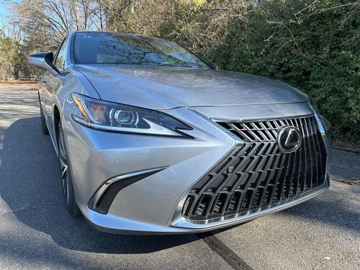 2024 Lexus ES 350 Premium