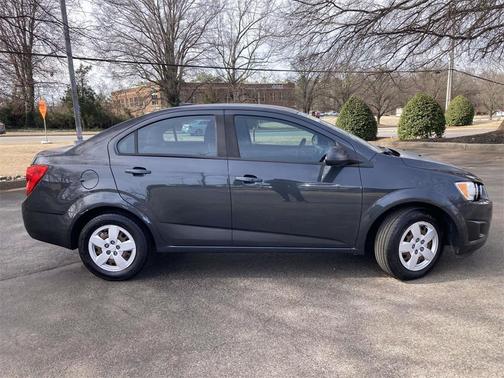 2014 Chevrolet Sonic LS