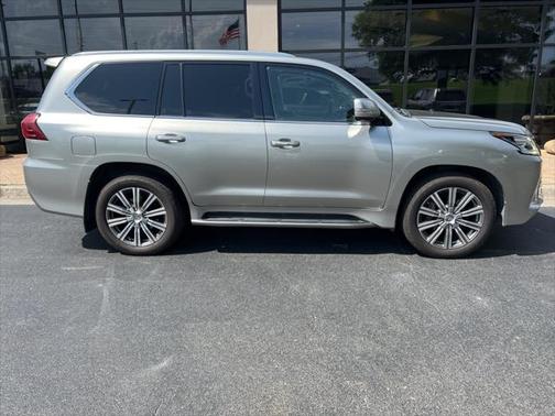 2016 Lexus LX 570 Base