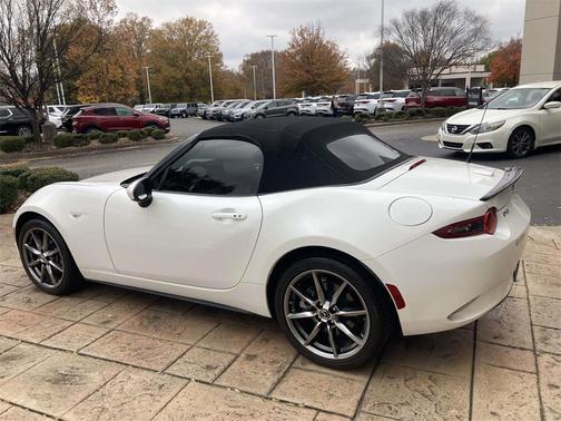 2022 Mazda MX-5 Miata Grand Touring