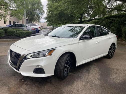 2020 Nissan Altima SR FWD