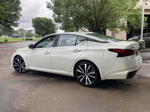 2020 Nissan Altima SR FWD