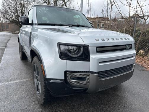 2022 Land Rover Defender 110 X-Dynamic SE